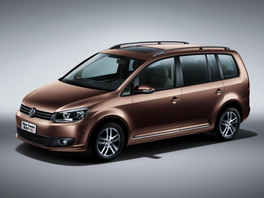  Volkswagen Touran 2010 года  (CN) (фото 3 из 4)